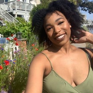 Meet your Posher, Cali